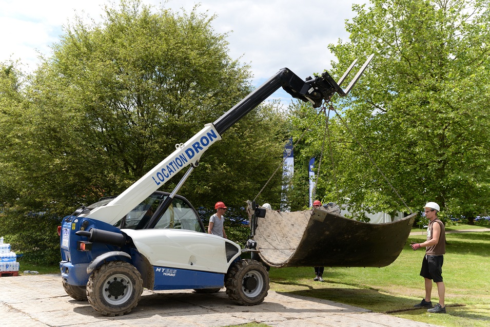 Dacia au domaine de Courson
